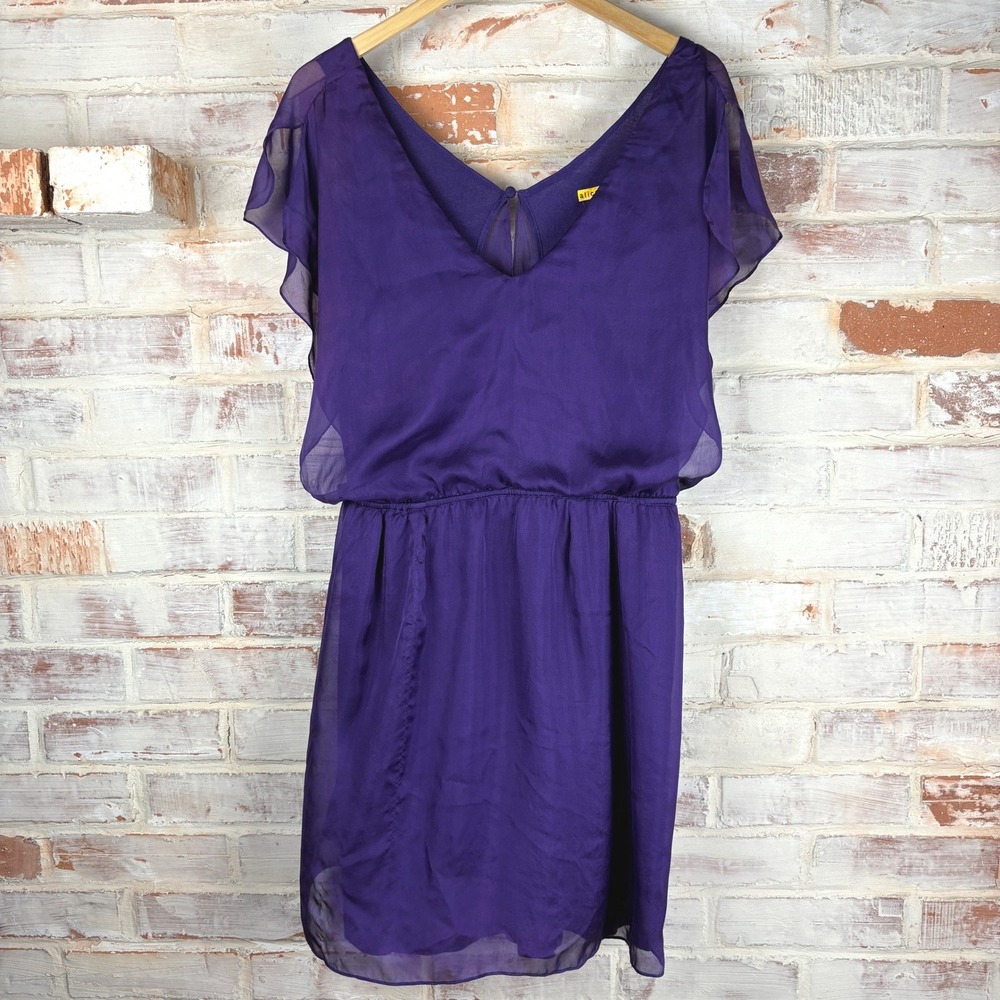 Alice + Olivia Silk Purple Mini Dress Flutter Sleeve V Neck Elastic Waist Size 8